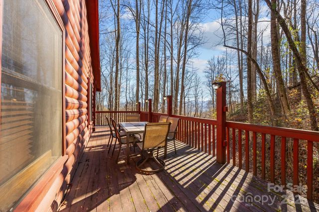 306 Forget Me Not Lane, Whittier, NC 28789