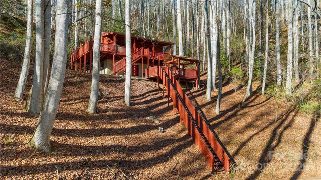 306 Forget Me Not Lane, Whittier, NC 28789