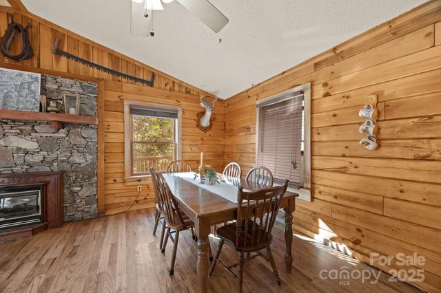306 Forget Me Not Lane, Whittier, NC 28789