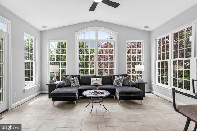23075 MERIWEATHER CT, Brambleton, VA 20148