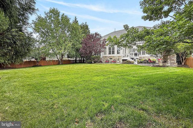 23075 MERIWEATHER CT, Brambleton, VA 20148