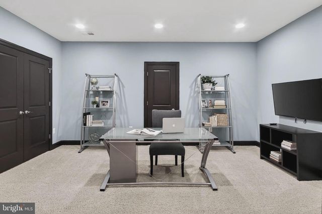 23075 MERIWEATHER CT, Brambleton, VA 20148
