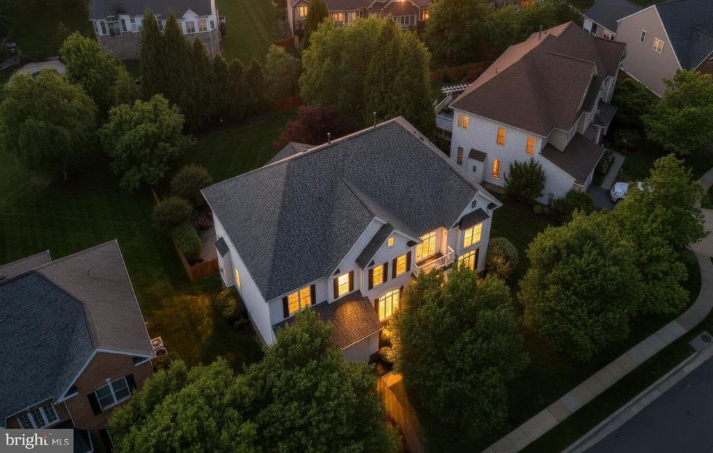 23075 MERIWEATHER CT, Brambleton, VA 20148
