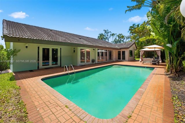 395 NW 89th Ln, Coral Springs, FL 33071