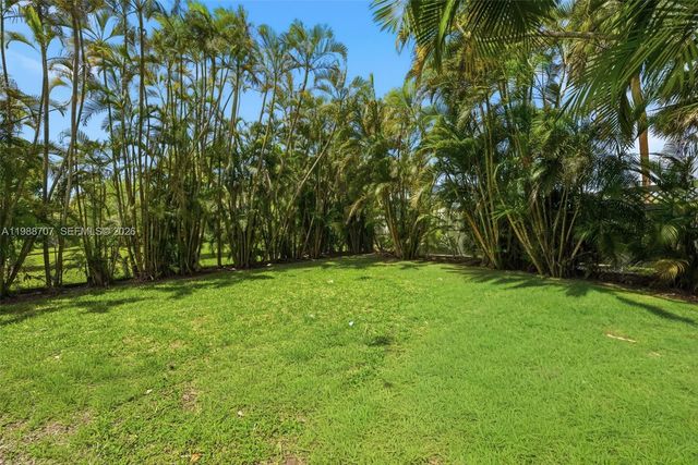 395 NW 89th Ln, Coral Springs, FL 33071