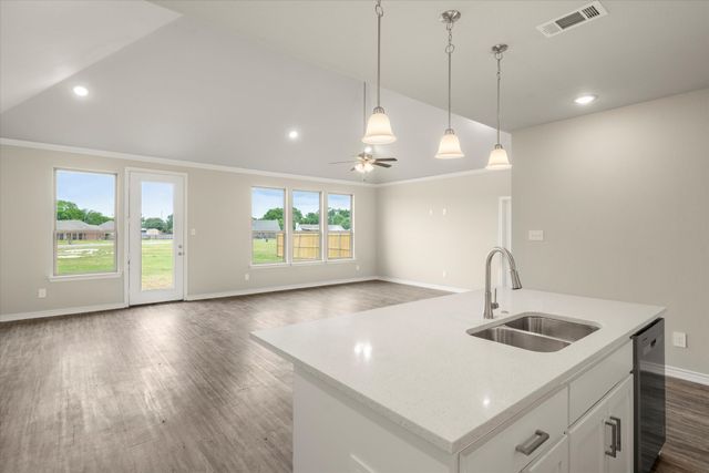 343 Preston Road, Mabank, TX 75147