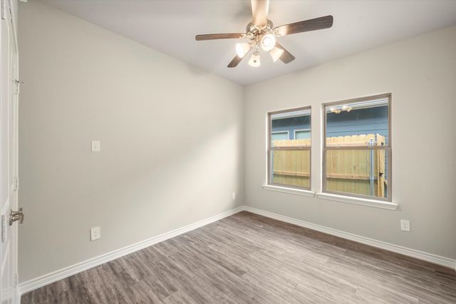 343 Preston Road, Mabank, TX 75147