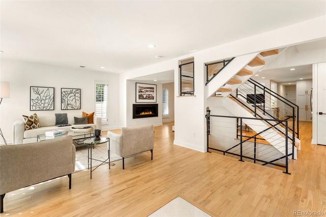 211 Adams Street, Denver, CO 80206