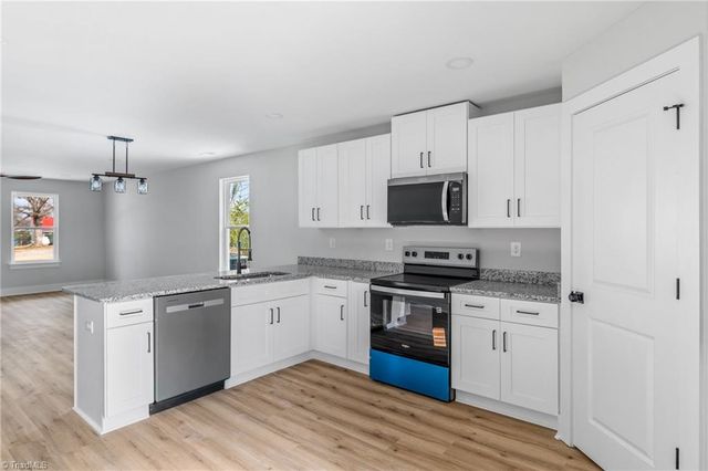 13 Pickard Circle, Lexington, NC 27292