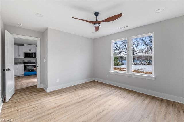 13 Pickard Circle, Lexington, NC 27292