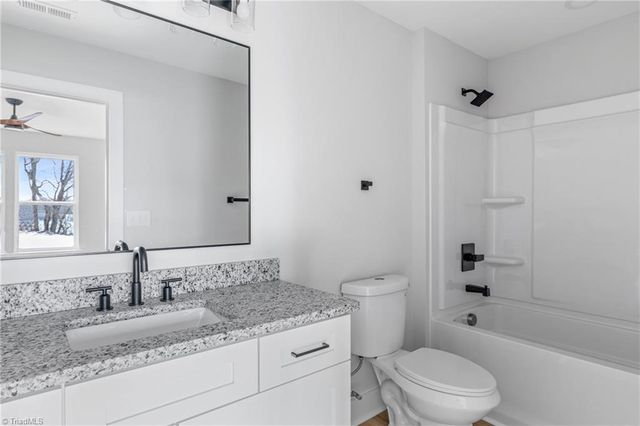 13 Pickard Circle, Lexington, NC 27292