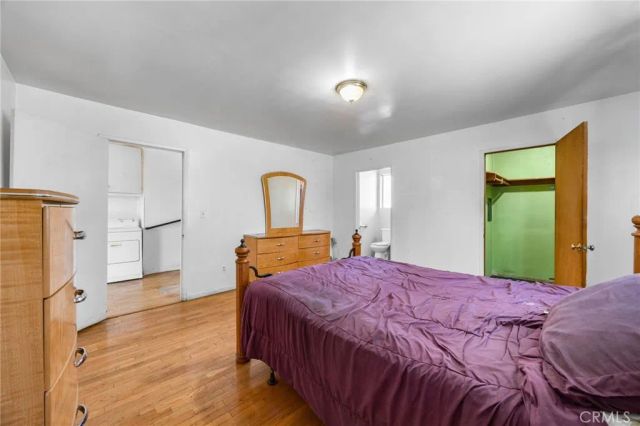 10400 Mary Avenue, Los Angeles, CA 90002