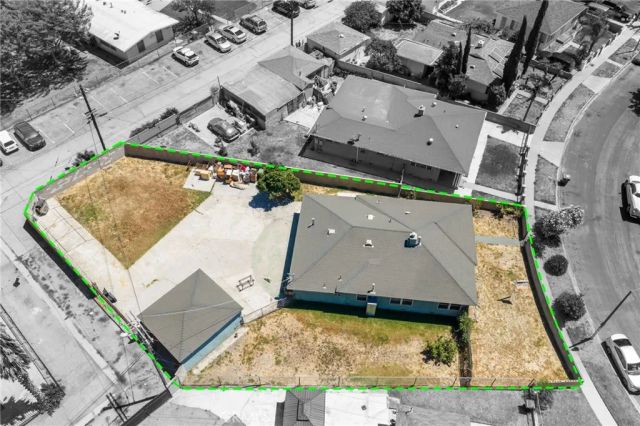 10400 Mary Avenue, Los Angeles, CA 90002