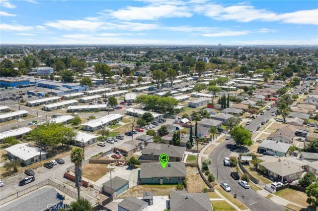 10400 Mary Avenue, Los Angeles, CA 90002