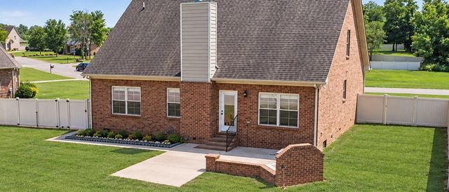 107 Waldron View Dr, Murfreesboro, TN 37130