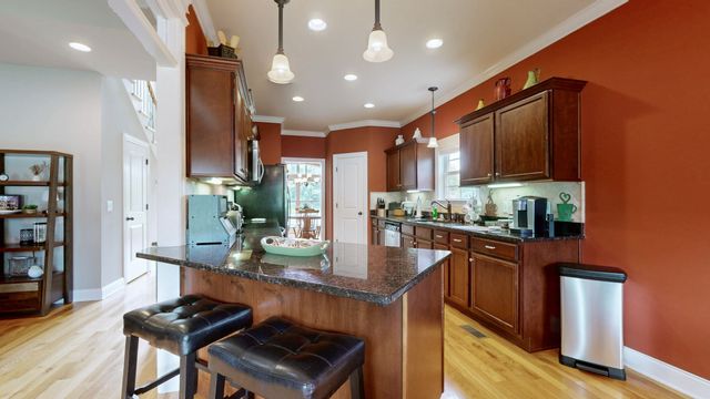 107 Waldron View Dr, Murfreesboro, TN 37130