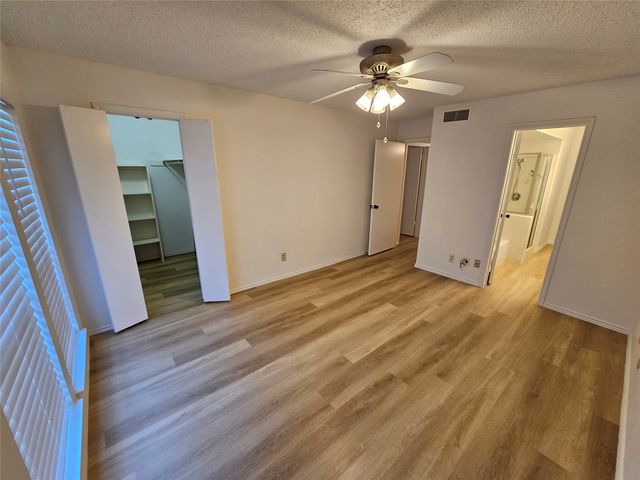 15221 Berry Trail 904, Dallas, TX 75248