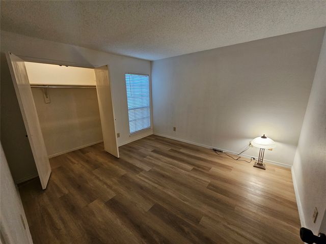 15221 Berry Trail 904, Dallas, TX 75248