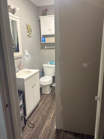 203 Edgewood Ave, Mount Pleasant, TN 38474
