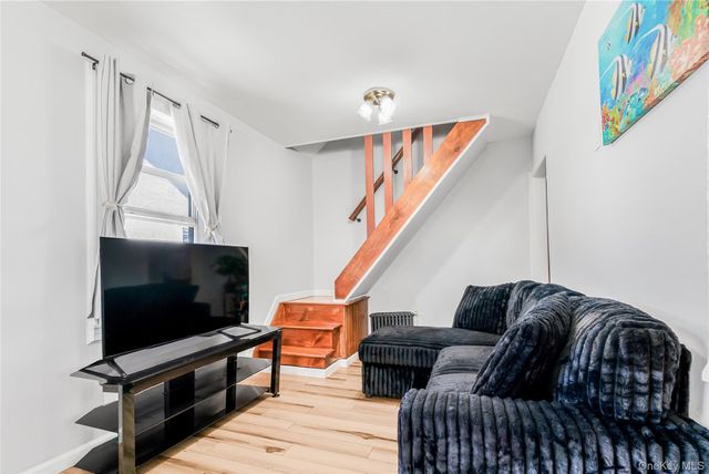 138-24 95th Avenue, Jamaica, NY 11435