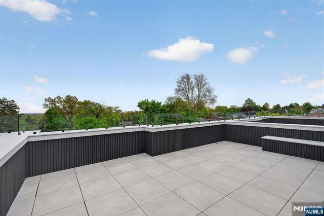 522 Valley Road 3, Clifton, NJ 07013