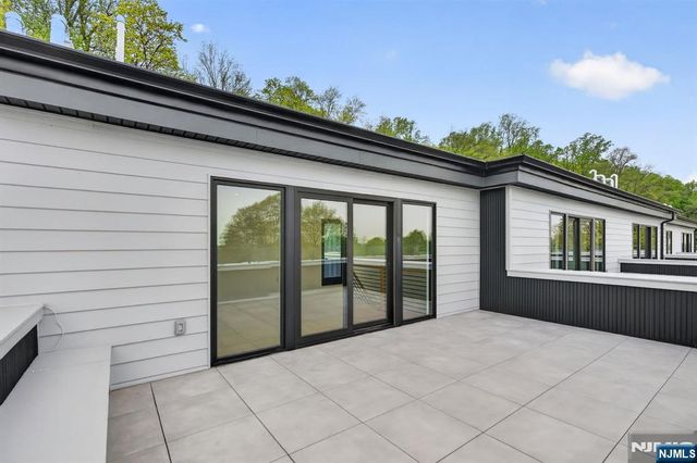 522 Valley Road 3, Clifton, NJ 07013