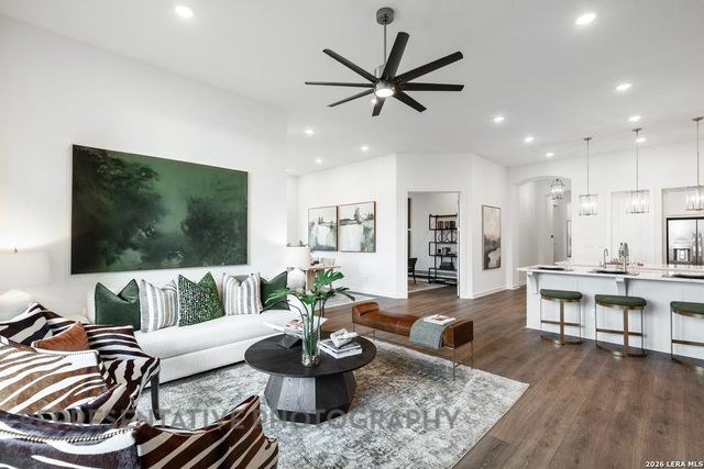 309 Sanders Creek, Boerne, TX 78006