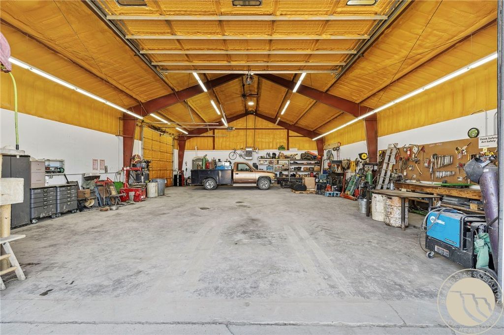 11698 Highway 313, Hardin, MT 59034 photo 25