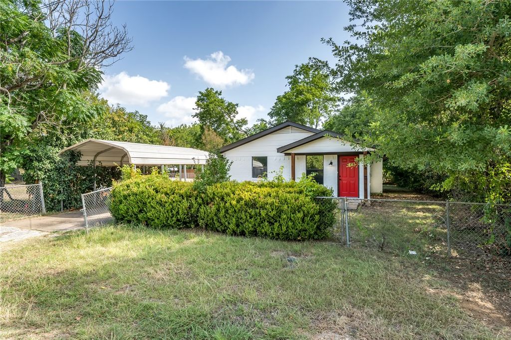 104 North Oneal Street, Caldwell, TX 77836 — photo 3