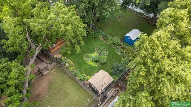 5427 Parker Street, Omaha, NE 68104