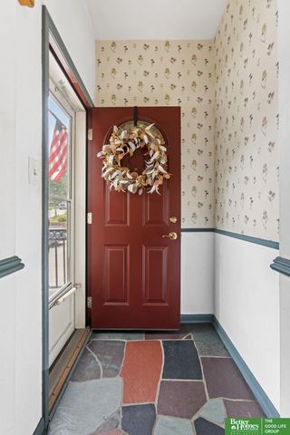 5427 Parker Street, Omaha, NE 68104