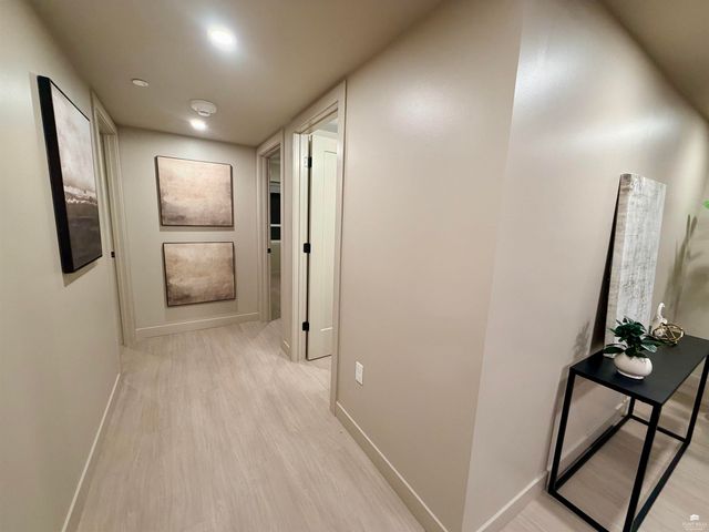 1700 N Manhattan, Unit 202 Avenue, Manhattan, KS 66502