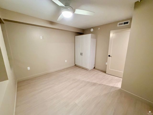 1700 N Manhattan, Unit 202 Avenue, Manhattan, KS 66502