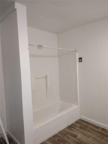 131 Garrison SE Road, Marietta, GA 30008