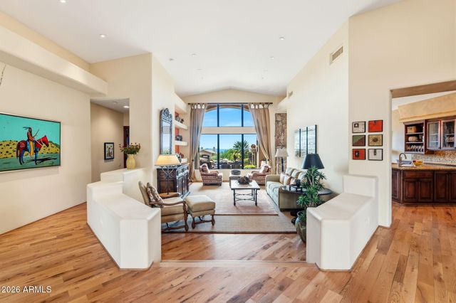 24350 N WHISPERING RIDGE Way 39, Scottsdale, AZ 85255