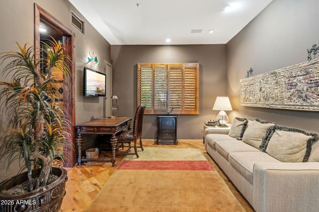 24350 N WHISPERING RIDGE Way 39, Scottsdale, AZ 85255