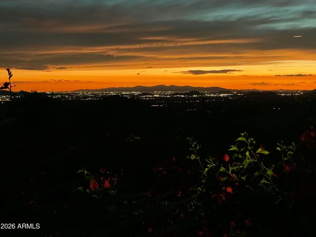 24350 N WHISPERING RIDGE Way 39, Scottsdale, AZ 85255