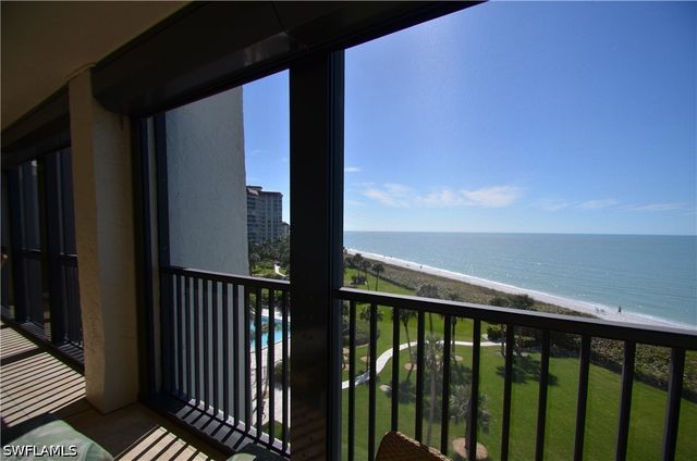 10951 GULFSHORE DR 504, Naples, FL 34108