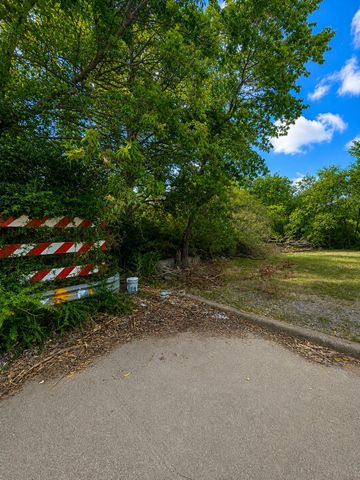 1156 Mansfield Avenue, Fort Worth, TX 76104