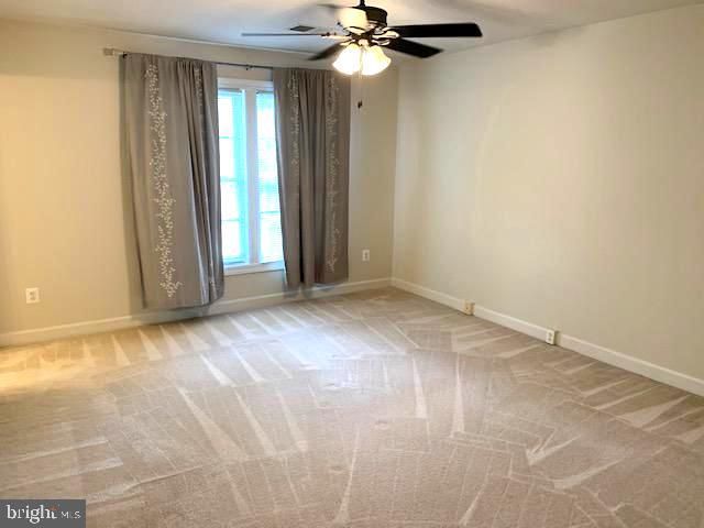 4372 THOMAS BRIGADE LN, Fairfax, VA 22033