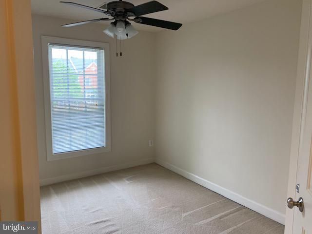 4372 THOMAS BRIGADE LN, Fairfax, VA 22033