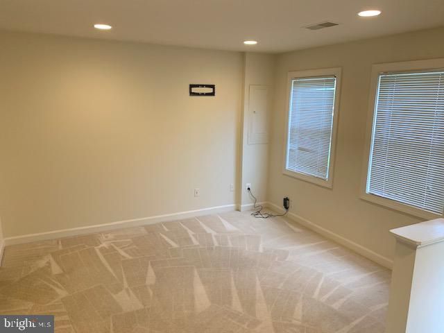 4372 THOMAS BRIGADE LN, Fairfax, VA 22033