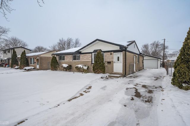 19259 Colman Street, Clinton Township, MI 48035