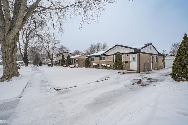 19259 Colman Street, Clinton Township, MI 48035