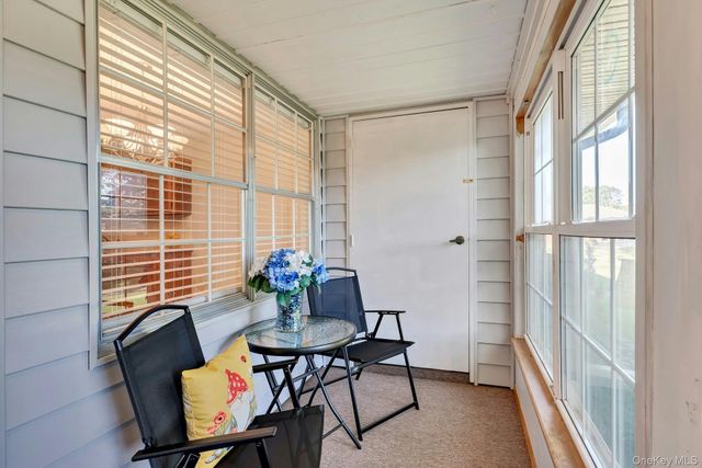 164 Falmouth Court E, Ridge, NY 11961