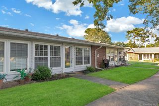 164 Falmouth Court E, Ridge, NY 11961