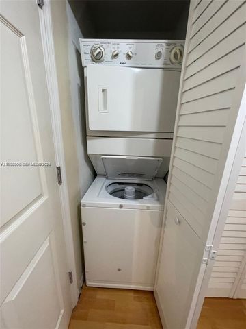 3500 Coral Way 711, Miami, FL 33145