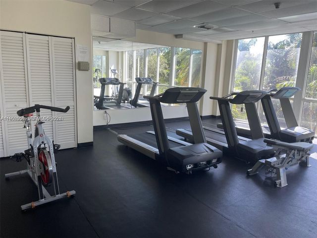 3500 Coral Way 711, Miami, FL 33145