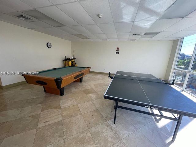 3500 Coral Way 711, Miami, FL 33145