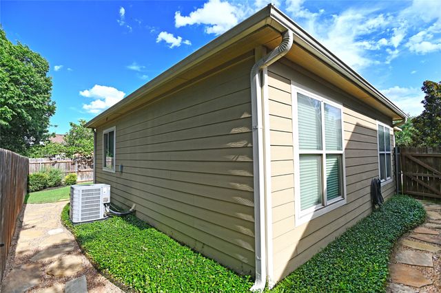 2501 Chebi Lane, Denton, TX 76209